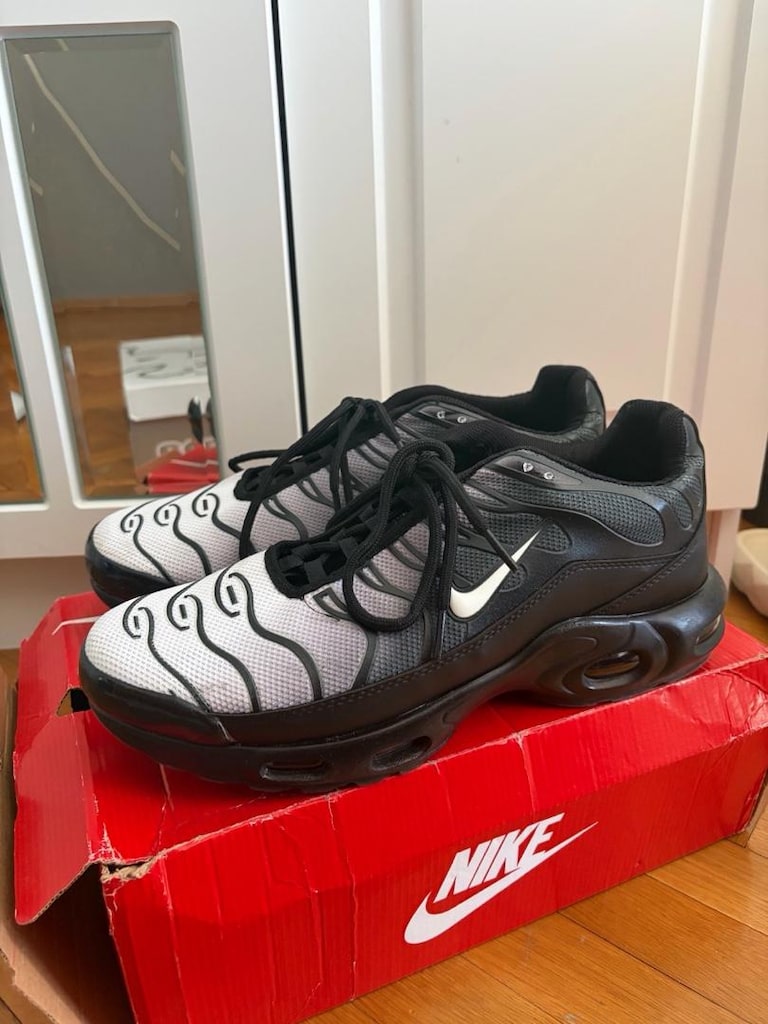 NIKE TN AYAKKABI ACİLL