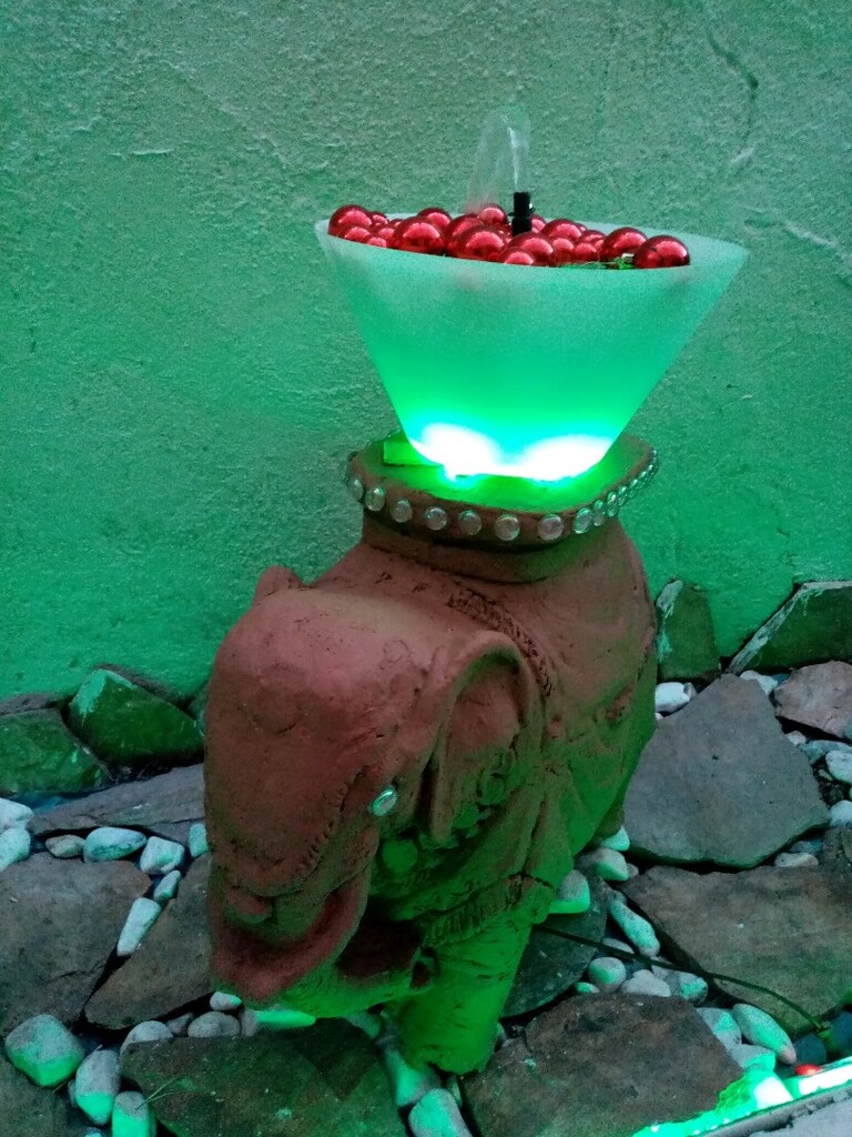 BAHÇE TERAS BALKON İÇİN LED IŞIKLI SÜS HAVUZU - 2