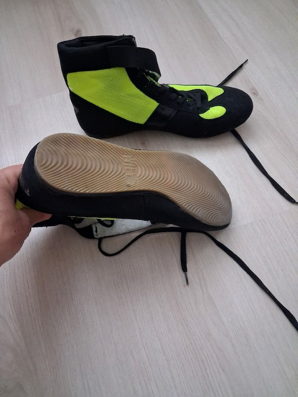 Boks,güreş ve benzeri sporlar için uygundur! - 4