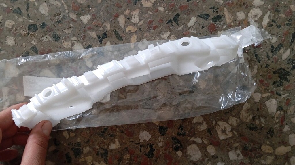dacia sandero ön tampon braketi - 3