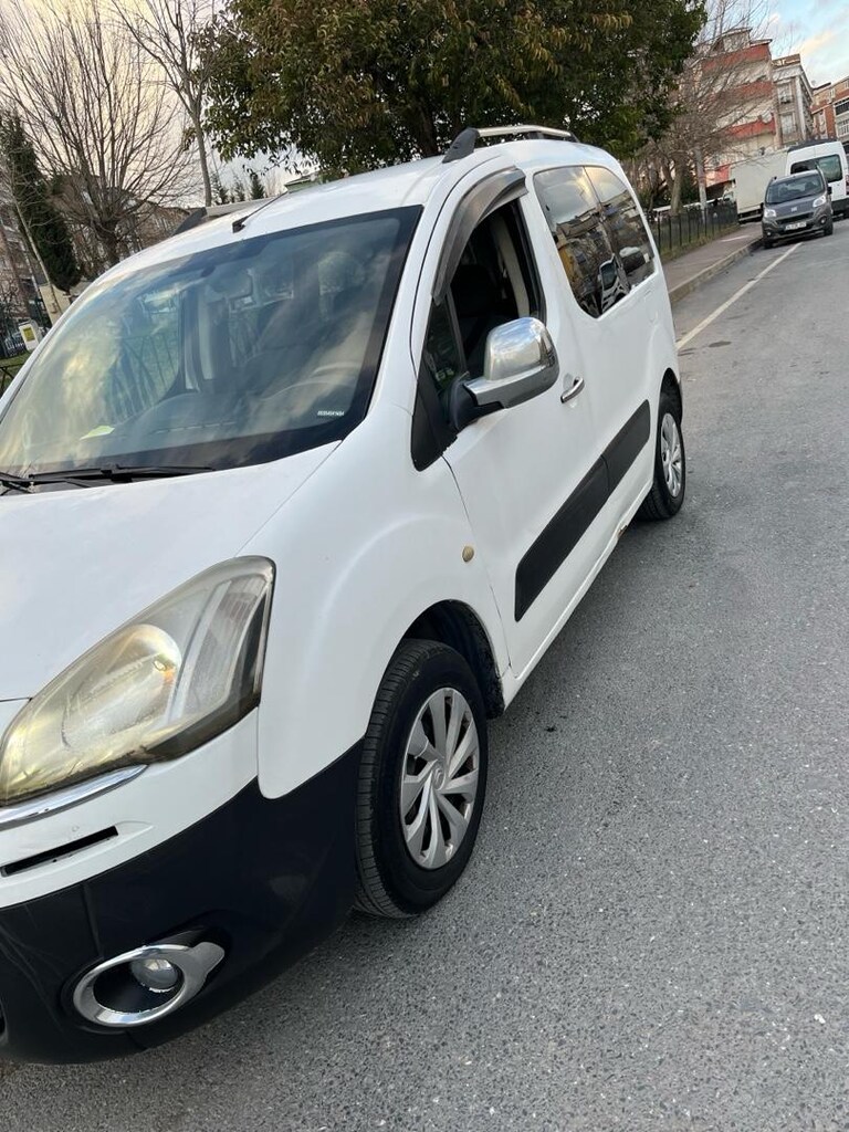 Ctroen berlingo aracımız acil satılık - 4