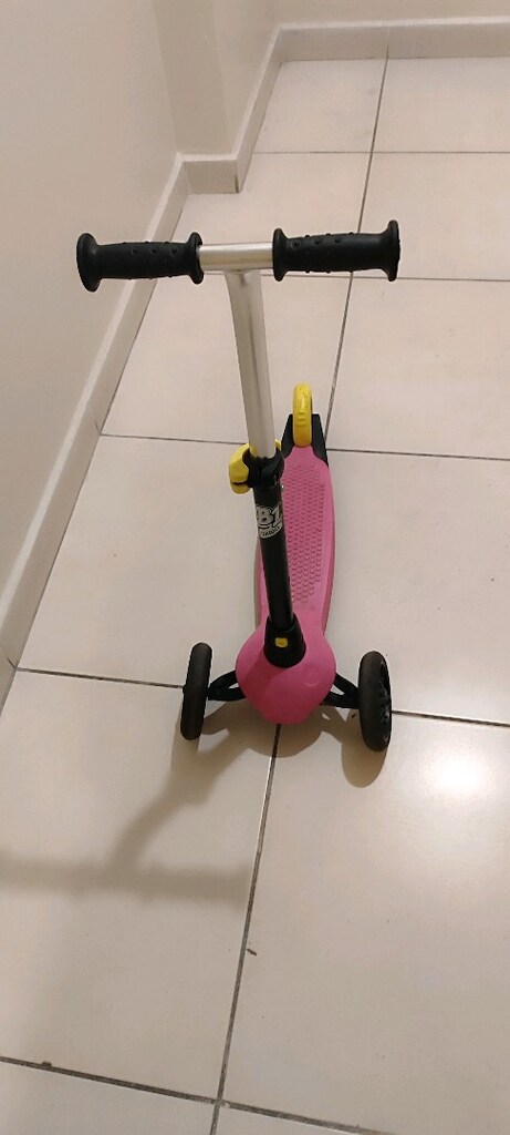 Decathlon Oxelo B1 model 3 tekerlekli çocuk skuteri - 2