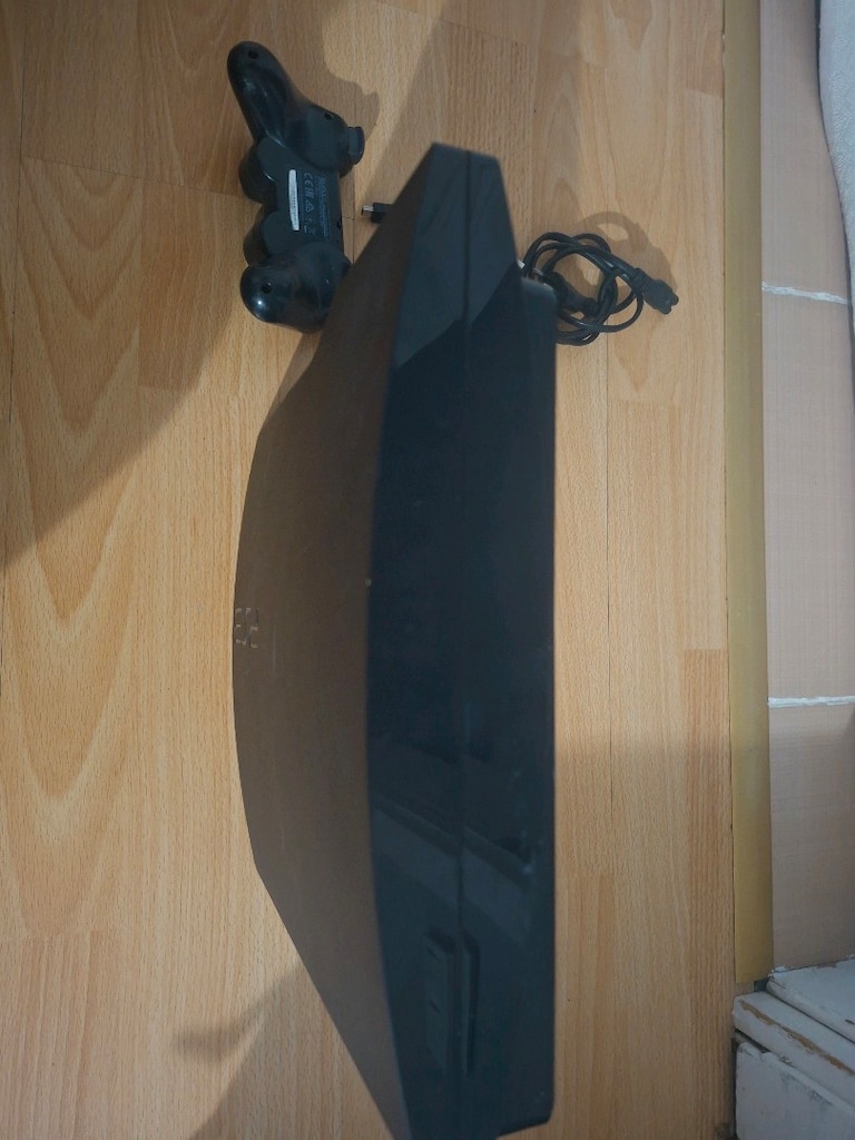 PlayStation 3 açıklamaya bakınız - 5