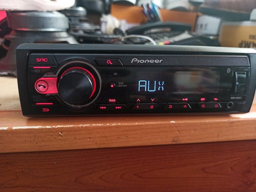 Sıfır ayarında Pioneer oto teyp USB AUX RADYO BULUTUT tek anfi çıkışli - 8
