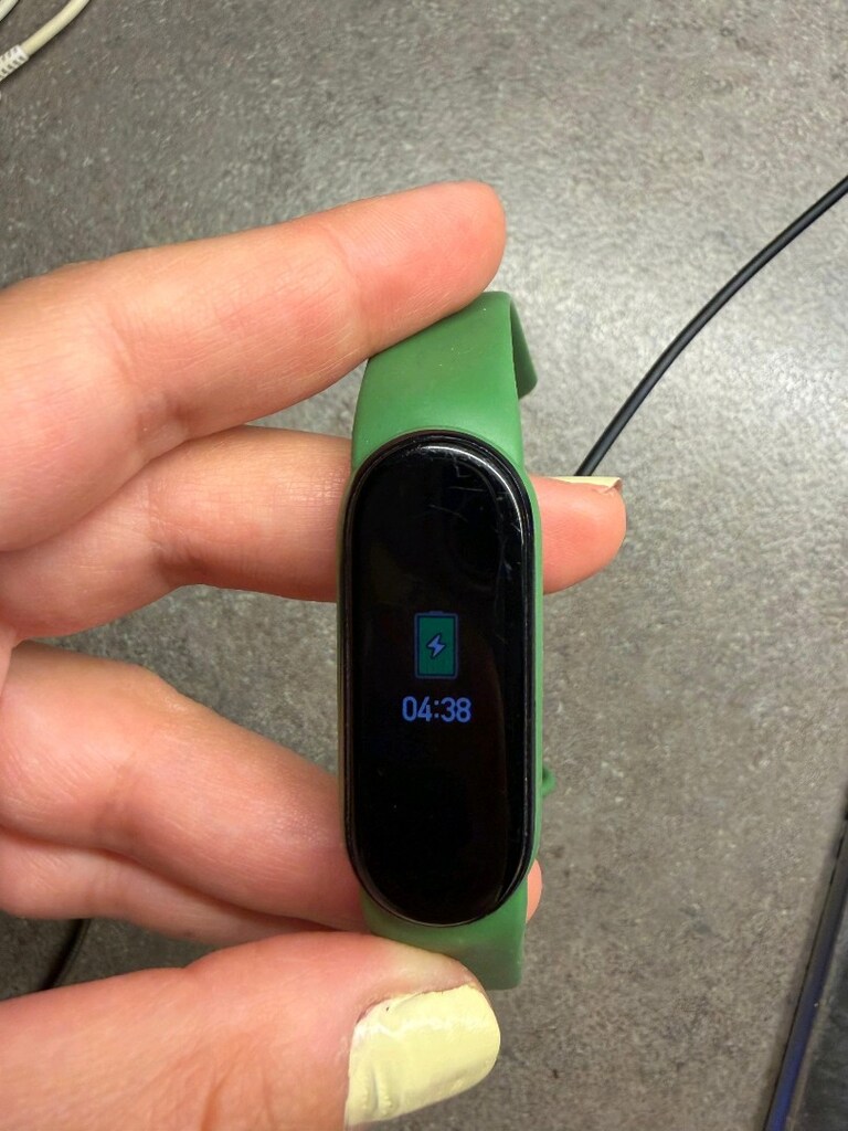 Xiaomi Mi Band 5 Akıllı bileklik (Şarj Kablosu + 7 Farklı Kordon dahil - 2