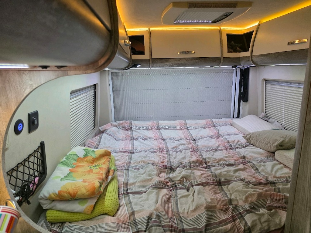 2017 karavan 49000 km - 6