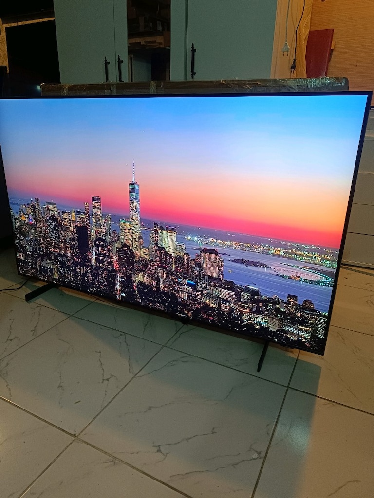 Samsung 165 ekran ultra slim 4K ultra HD tizen Smart TV - 2