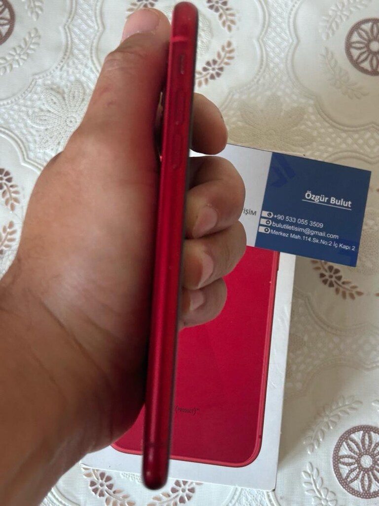 iPhone 11 kırmızı - 5