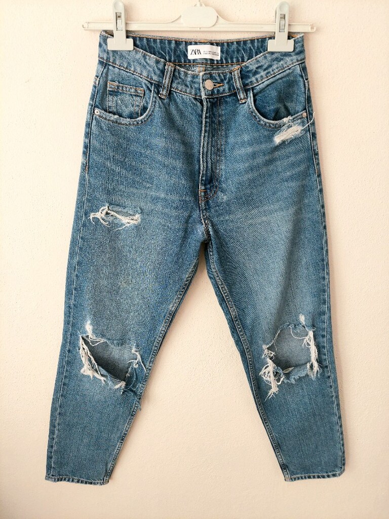Zara Mom fit Yırtık detay Jean pantolon