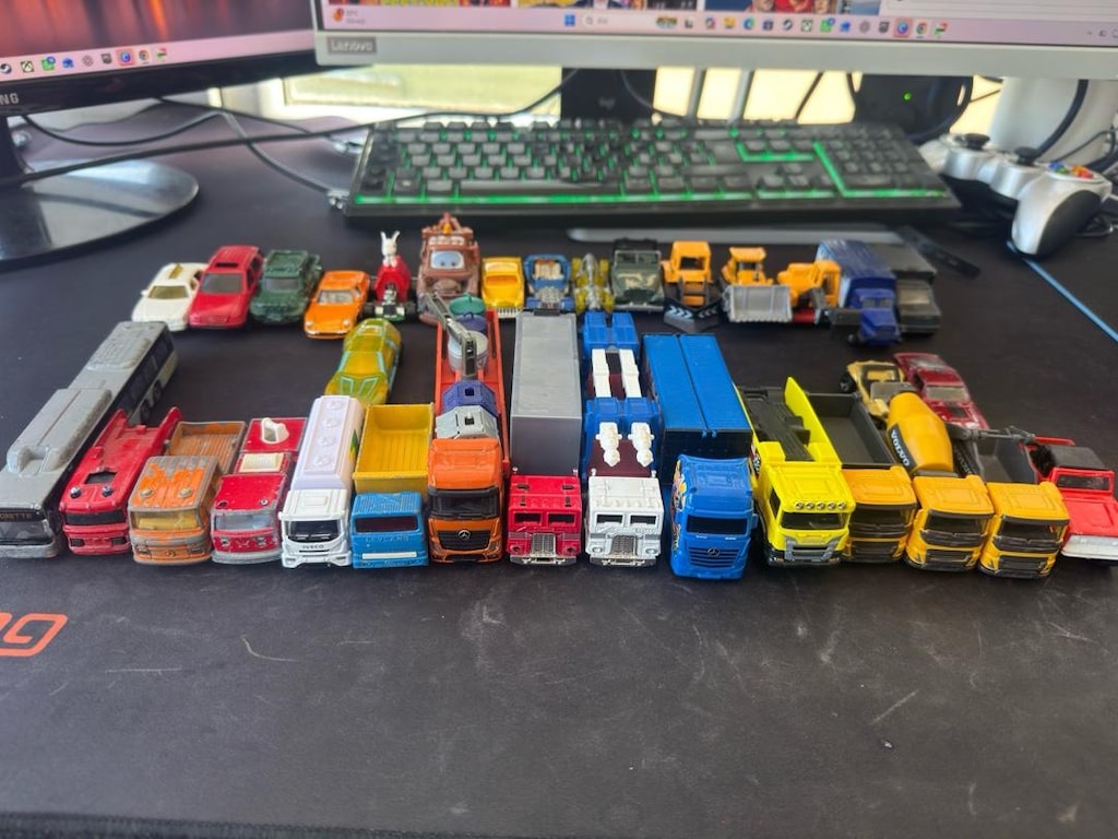 hot wheels koleksiyonum satılıktır tek tek veya toplu fiyat sorunuz - 7