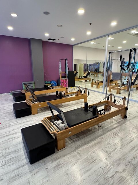 Bendis Reformer pilates makinası