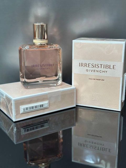 GIVENCHY IRRESIZTIBLE PARFÜM