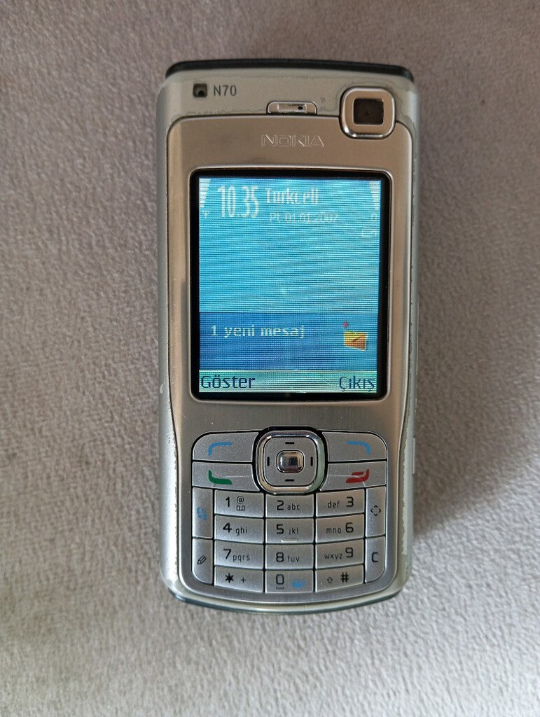 Nokia n70 - 3