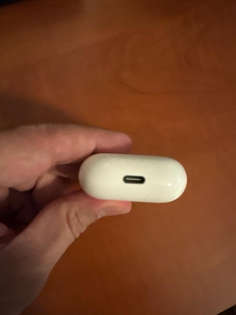 Apple Airpods 4 - 3