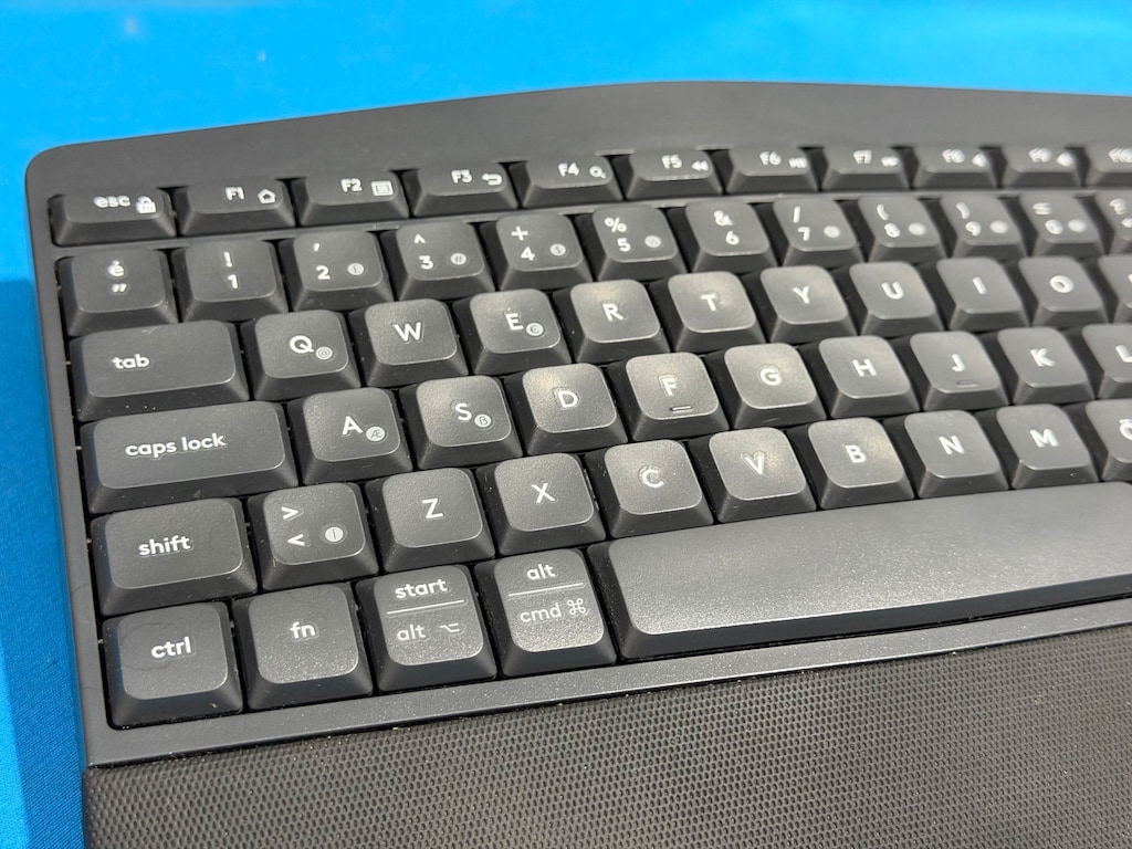 Logitech K850 Çoklu Cihaz Kablosuz Bluetooth Klavye - 6