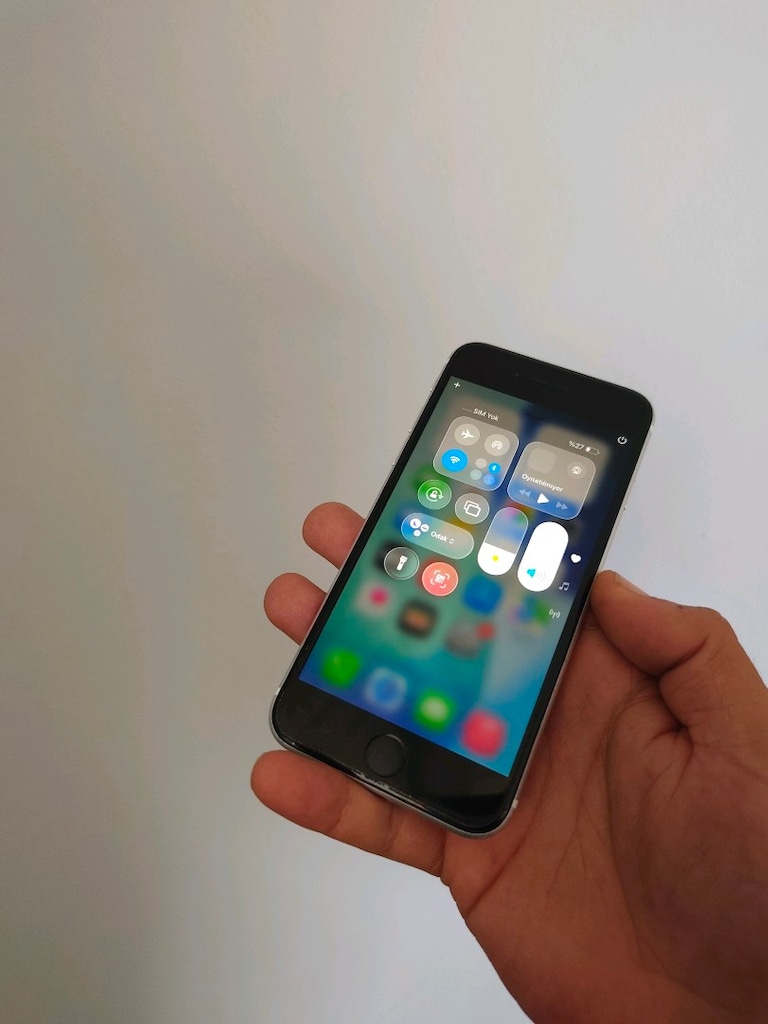 İPHONE SE 2 NESİL 64 GB TR CİHAZI - 3
