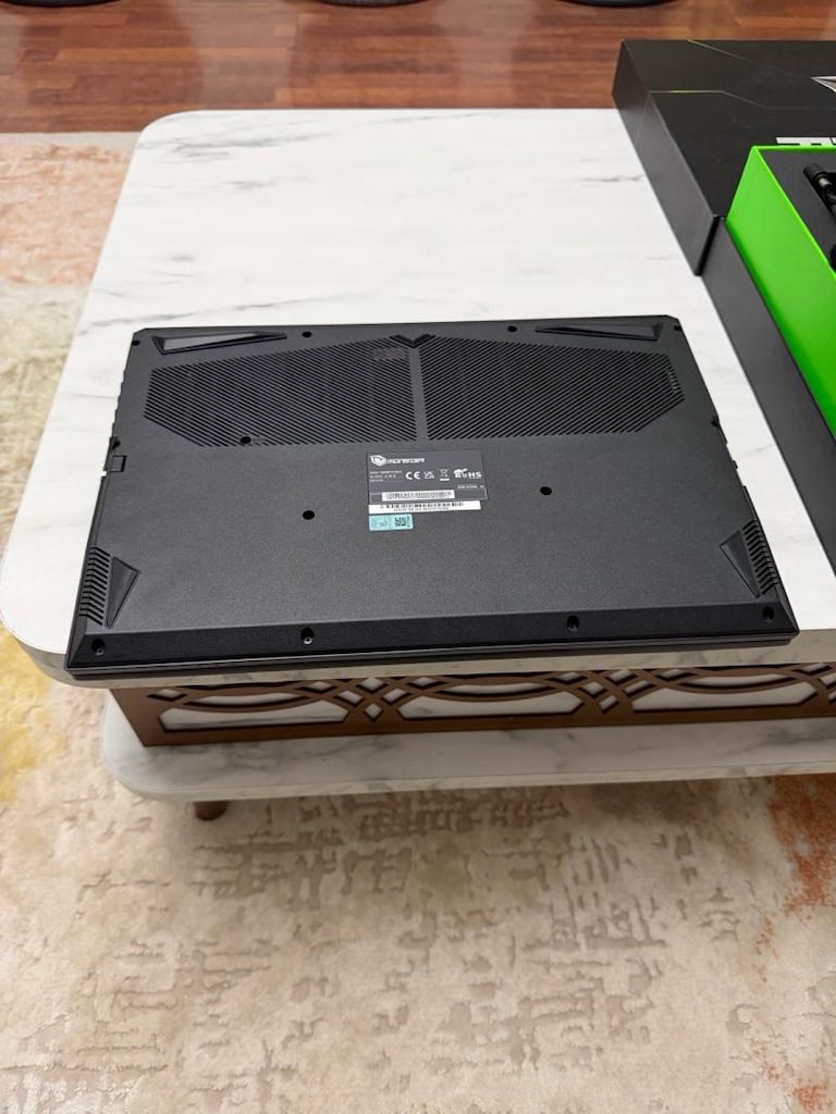 Monster Tulpar T5 RTX4060 Gaming Laptop - 7