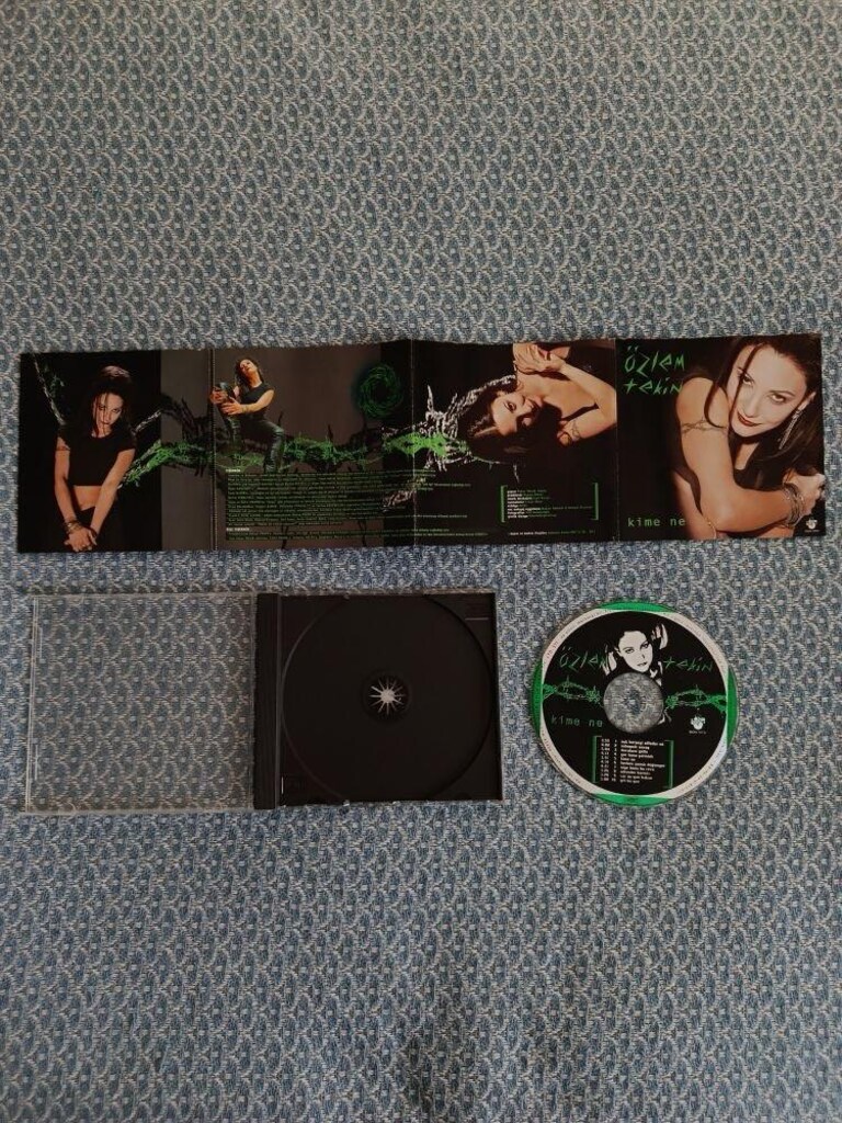 Özlem Tekin - Kime Ne CD dönem baskı - 5