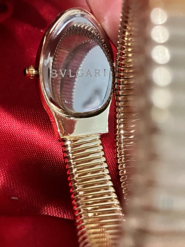 Bvlgari Zarif Yeşil Kadranlı Altın Tonlu yılan kordunlu kadın Saat - 9