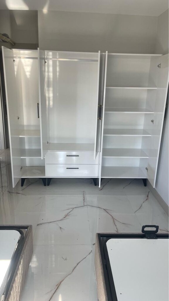 5 kapaklı elbise dolabı - 2