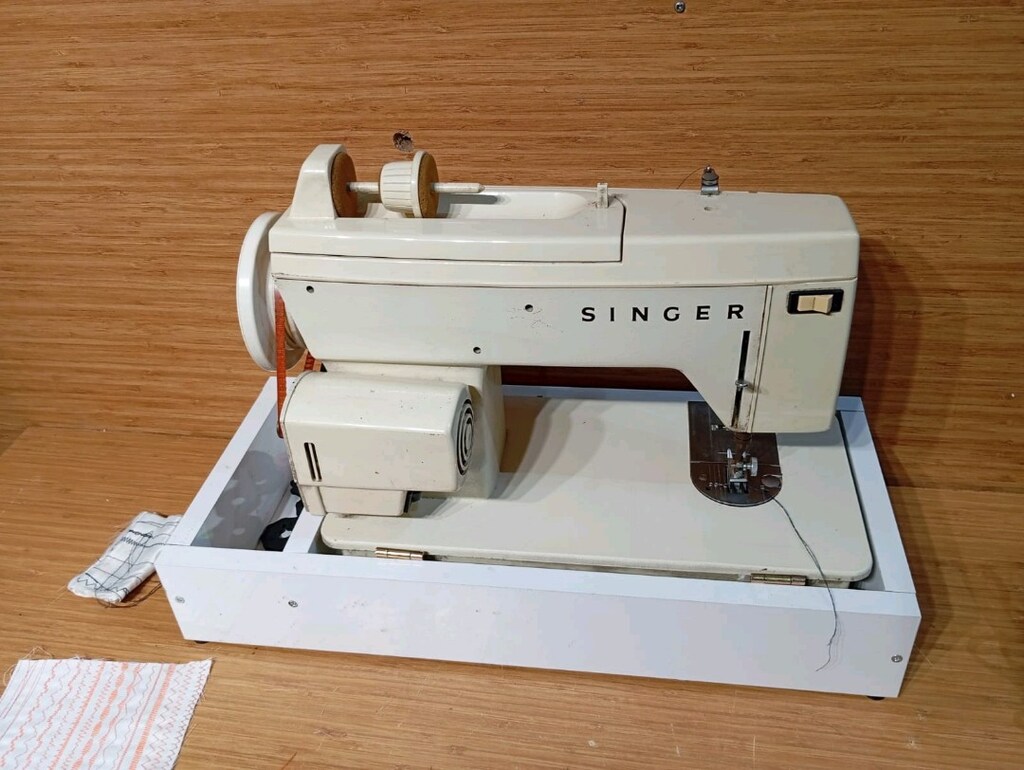 Singer 1288 dikiş makinesi çok temiz - 4