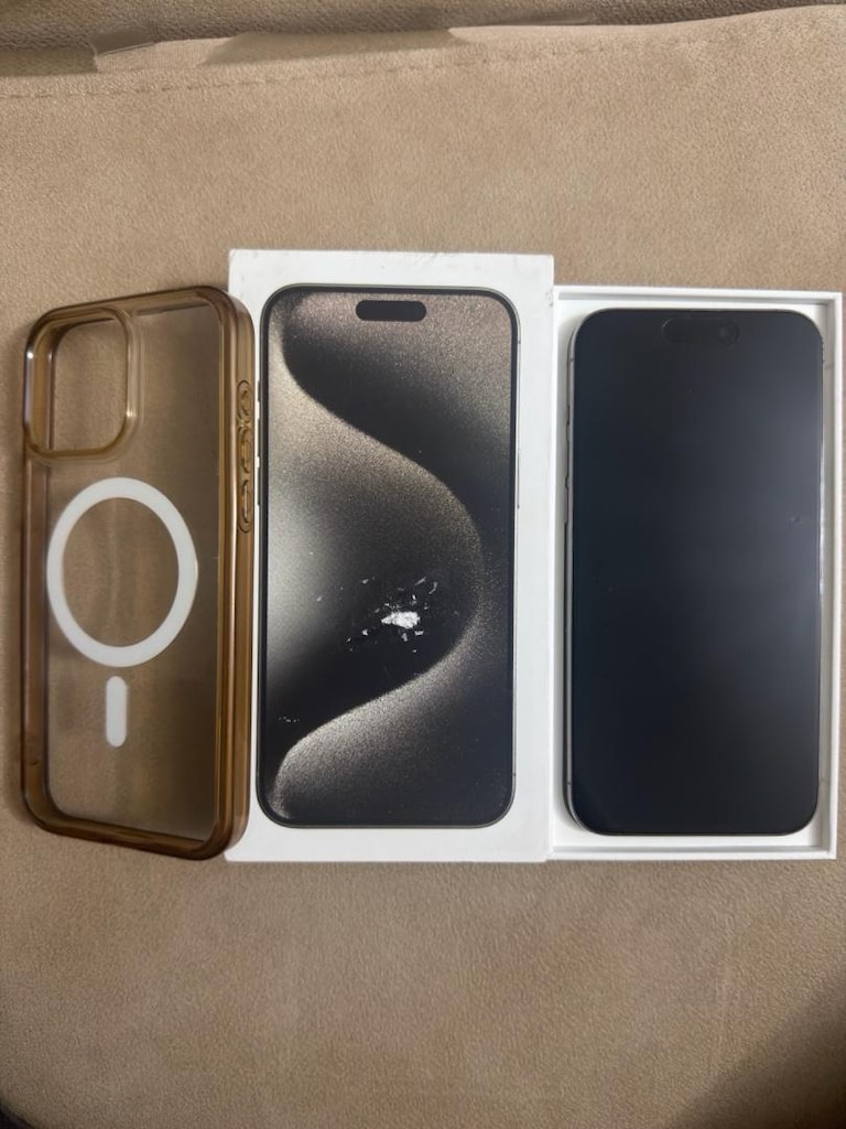 İPhone 15 pro max 256 gb - 9