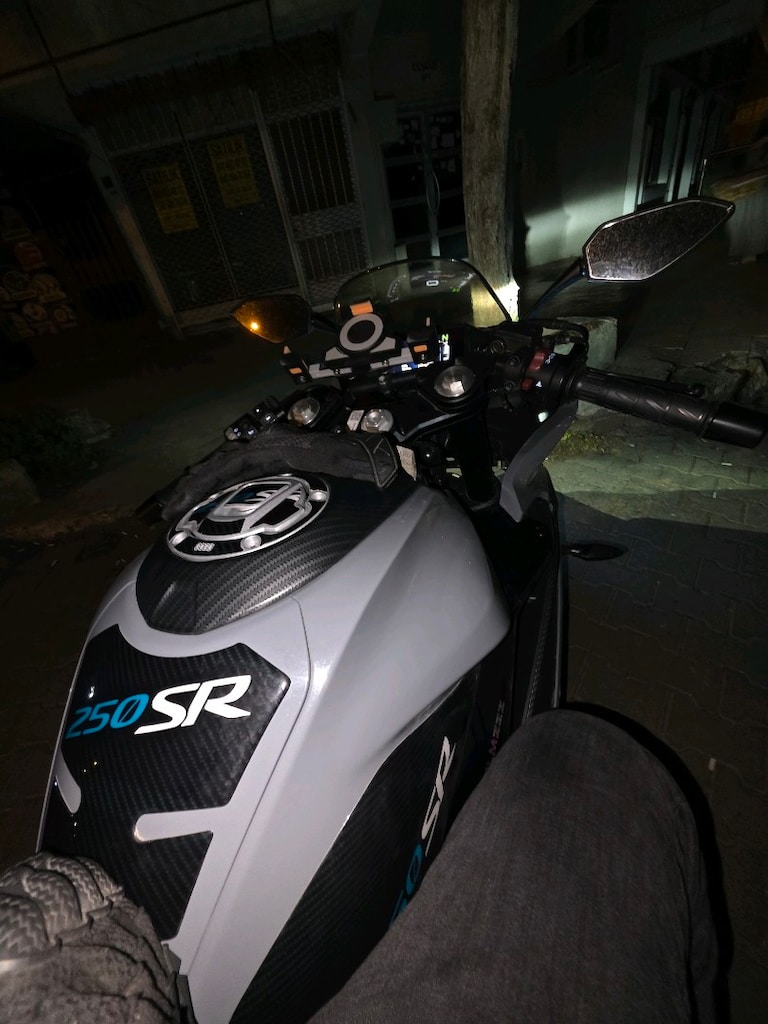 CF MOTO 250SR - 7