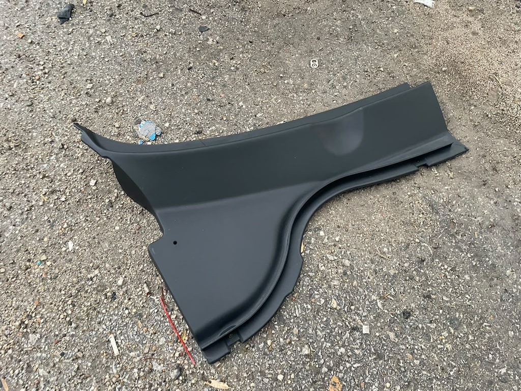 PASSAT B6 CAM ÖNÜ IZGARASI SAĞ 2005 2006 2010 2011 SIFIR 3C1819404B - 4