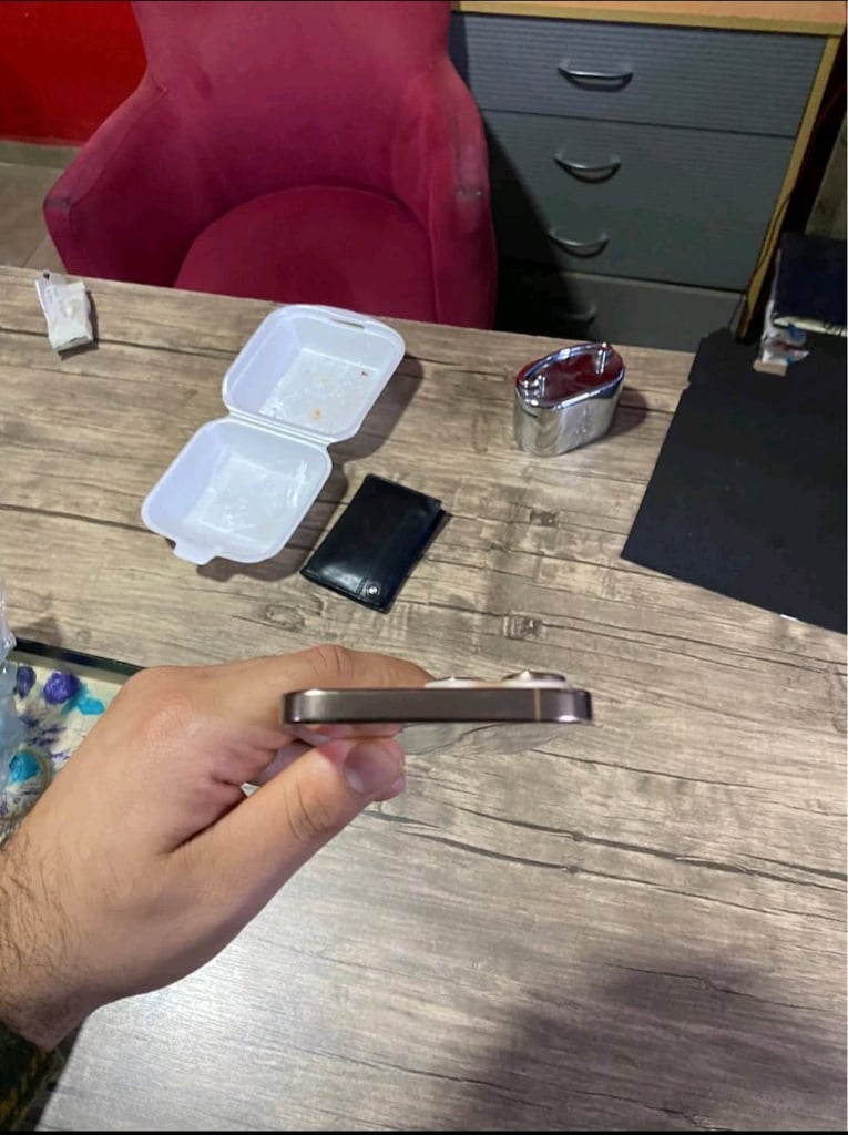 iPhone 16 Pro Max 256GB - 5