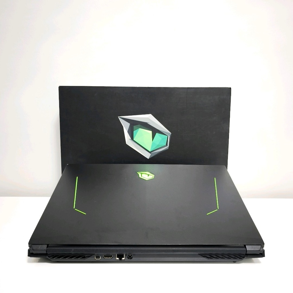 MONSTER / 64 RAM / 1 TB SSD / RTX 3050Tİ / 144 HZ / 17.3" BÜYÜK EKRAN - 4
