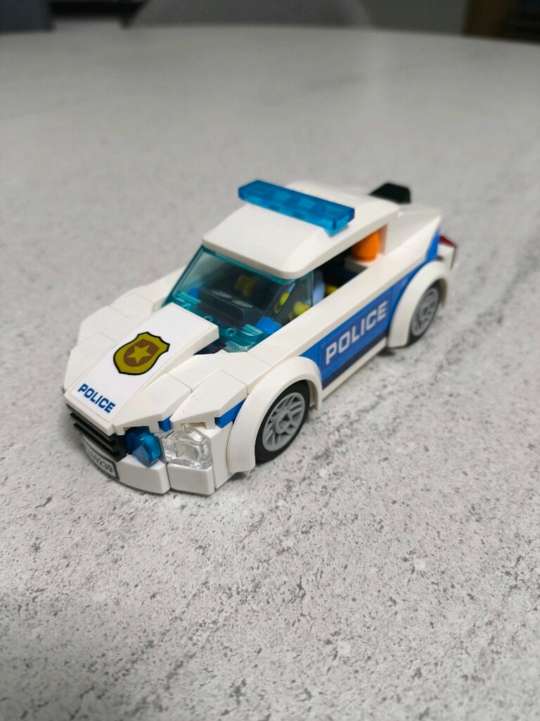LEGO Polis Arabası - 5