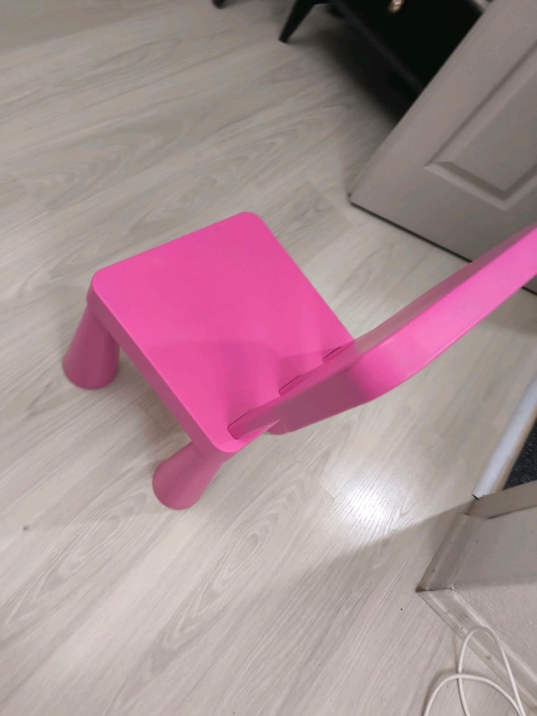 Pembe Çocuk Sandalyesi - 3