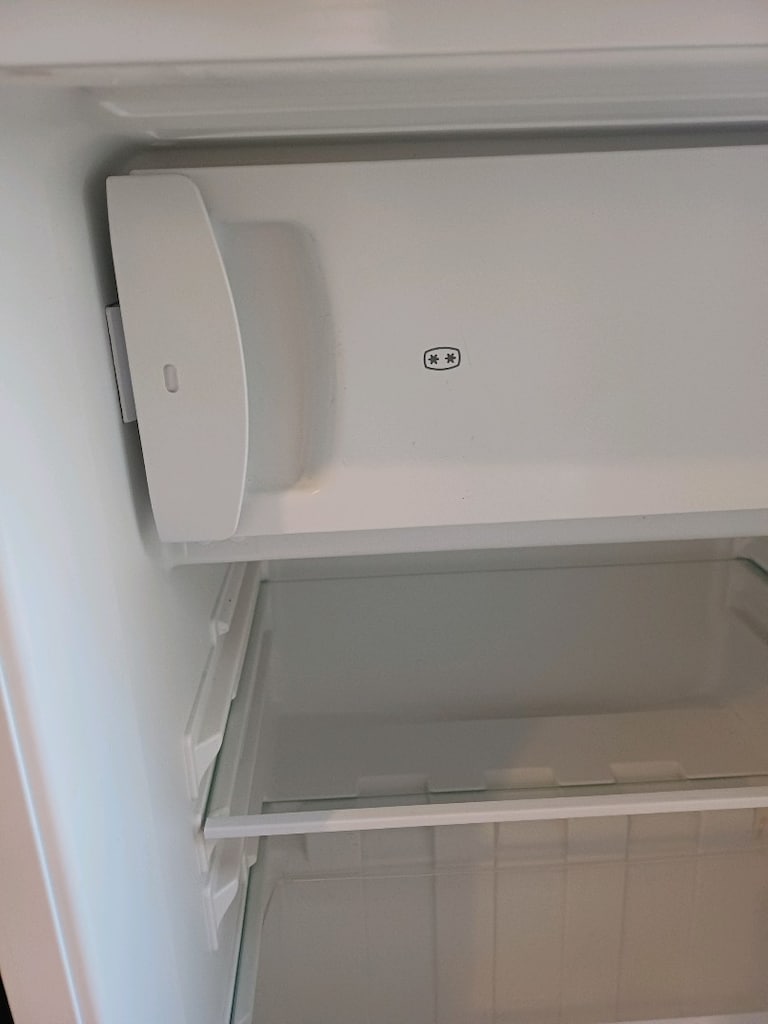 Vestel EKO SB120 Mini Buzdolabı – 120 lt – Temiz ve Sorunsuz - 5