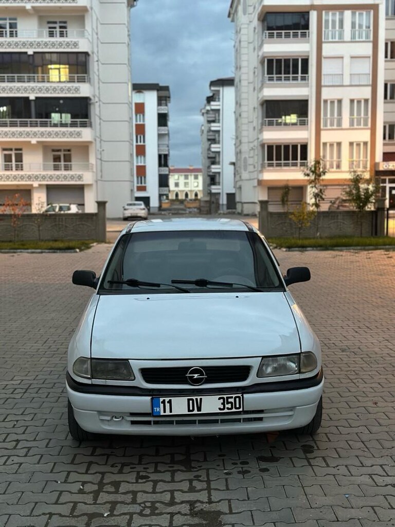 değişensiz astra 1997 - 8