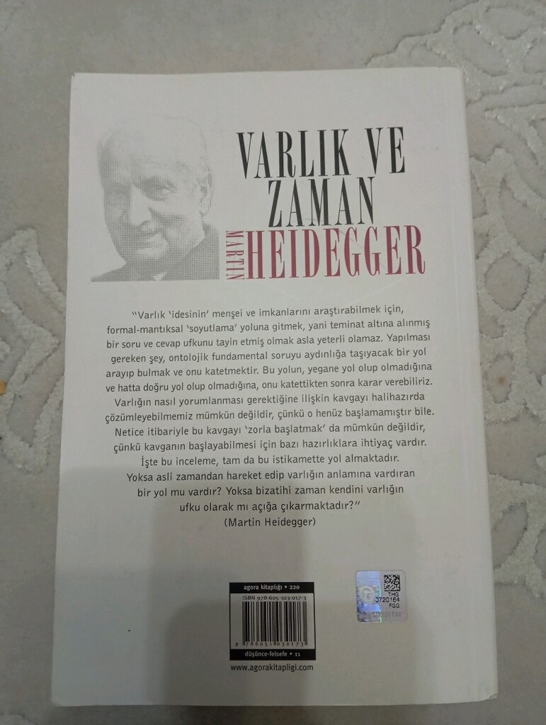 Varlık ve Zaman Martin Heidegger 463 sayfa - 2