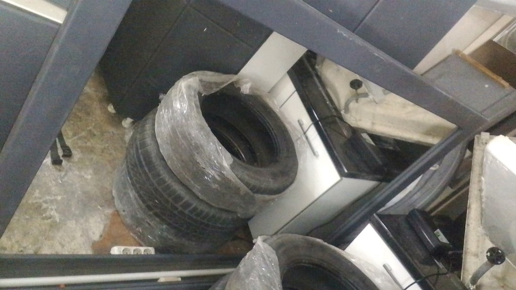 araç lastiği 195/60R15 - 3