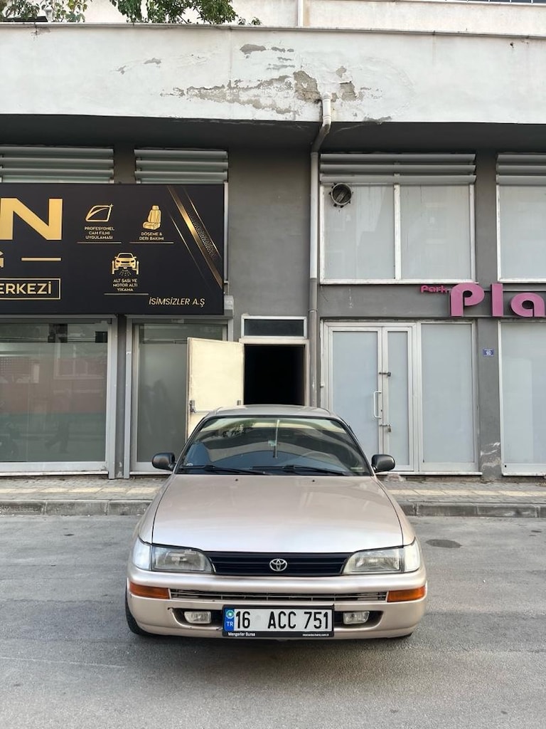 Değişensiz Corolla 98 model 1.3 - 7