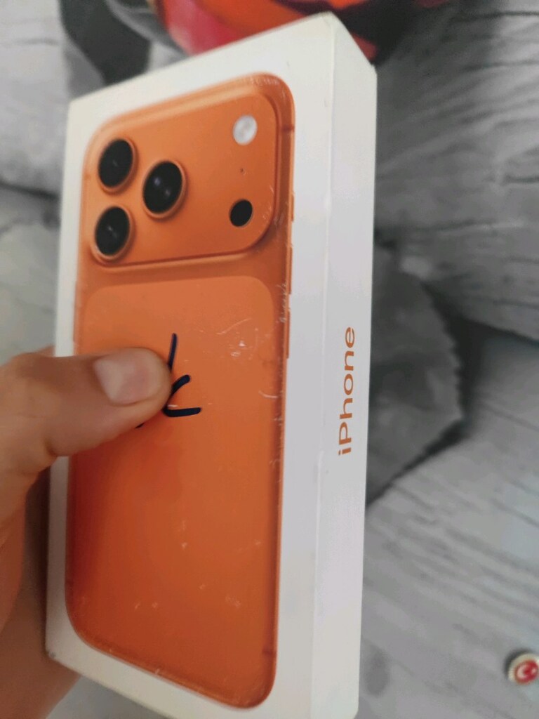SIFIR KAPALI KUTU İPHONE 17 PRO 256 GB BİR FİZİKİ SİM BİR E SİM Bİ - 4