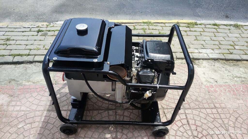 16KVA BENZİNLİ TRİFAZE JENERATÖR MOTOR ÇİFT SİLİNDİR - 7