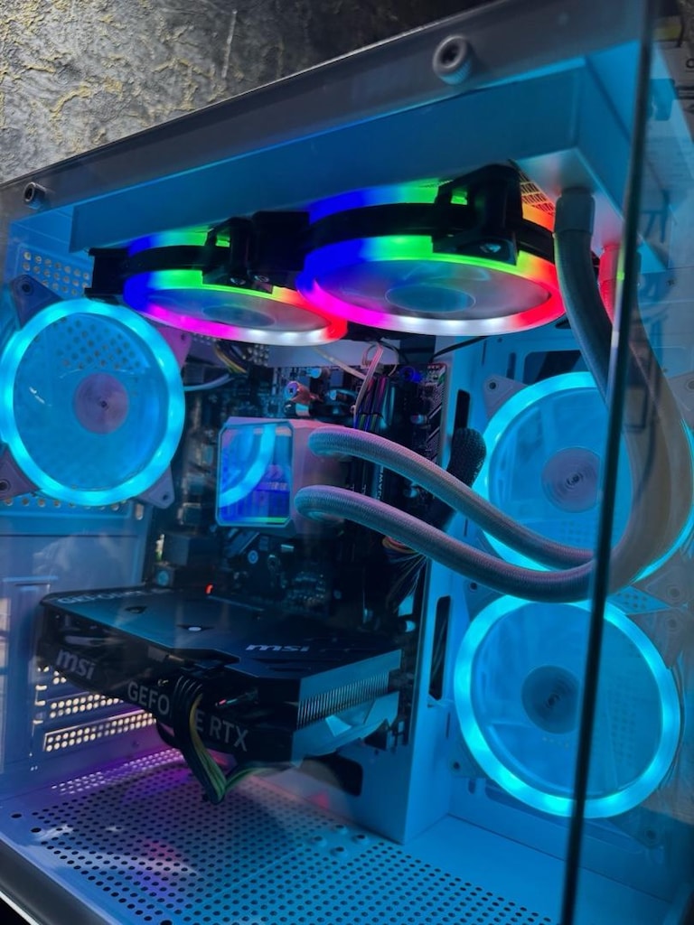 ÇOK UCUZ FULL SET RYZEN 5 5600 RTX 4060 MSI 27 INC 165HZ - 10