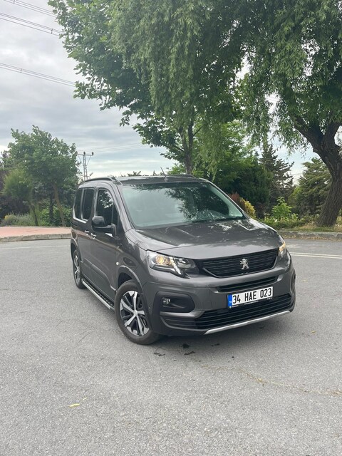 Peugeot RIFTER