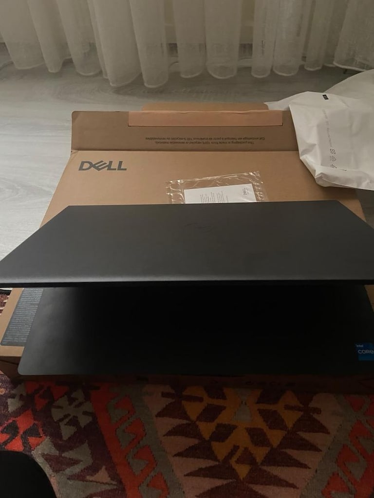 DELL PRO 15 laptop sıfır - 4