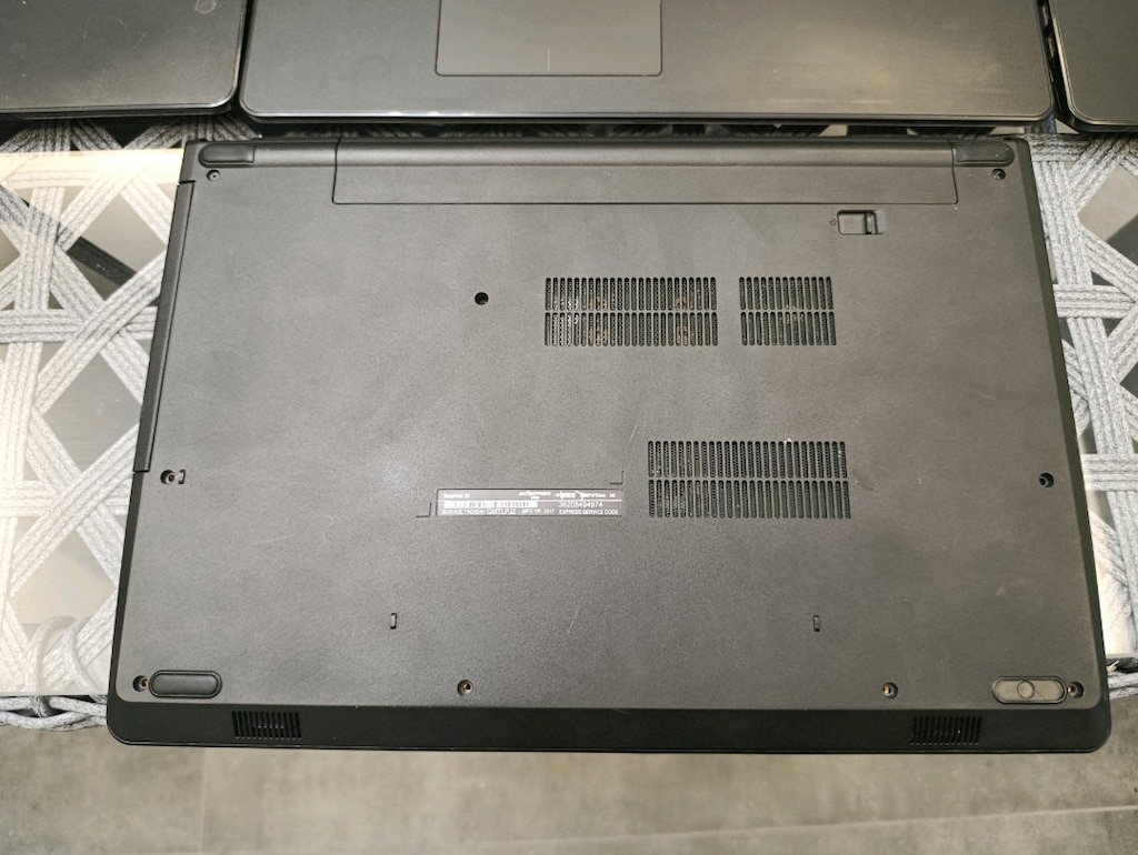 Adetli Dell Laptoplar - Kurumsal Temiz Cihazlar - 8GB RAM & SSD'li - 5