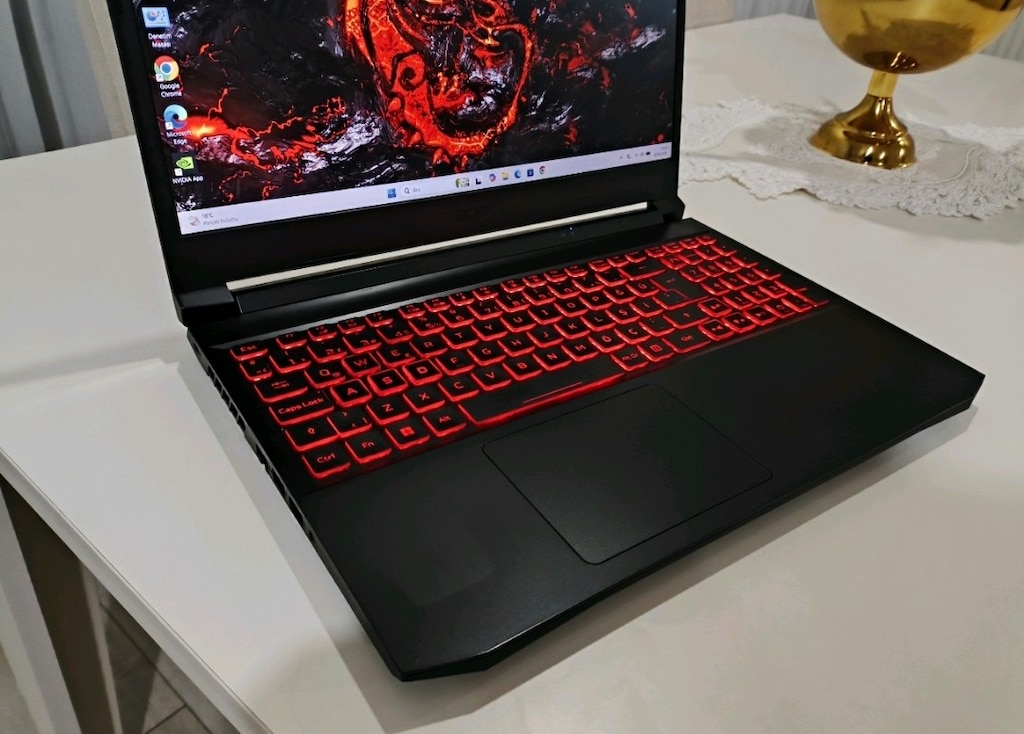 i5 11. Nesil Acer Nitro G@ming 16 GB RAM tam bir oyun canavarı laptop - 3