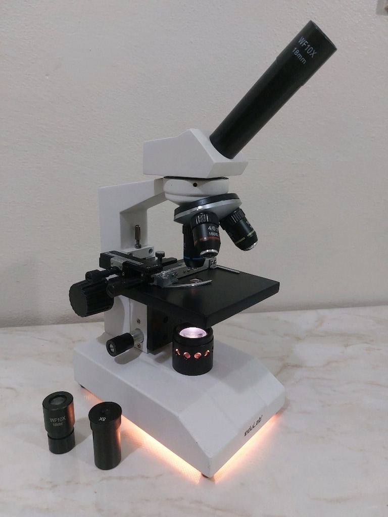 Mikroskop - 2