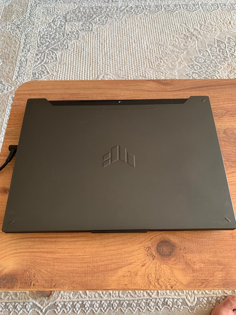 ASUS TUF Gaming A15 | Ryzen 7 7735HS - RTX 4060 - 16GB RAM - 512GB SSD - 2