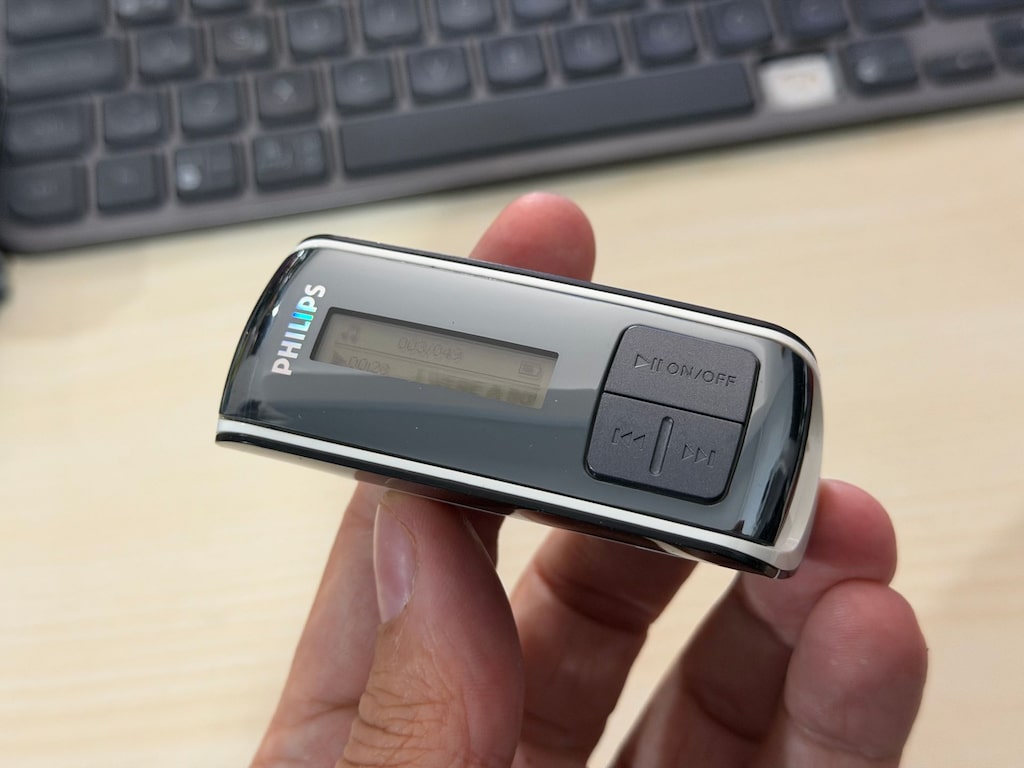 Philips SA4015/02 Mp3 Player 1GB - 2