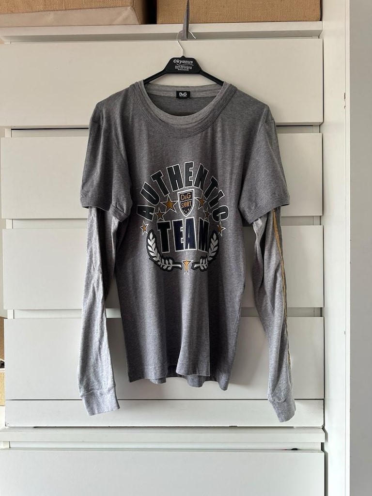 D&G Gri Üzerinde Yazılı Tişört - 7