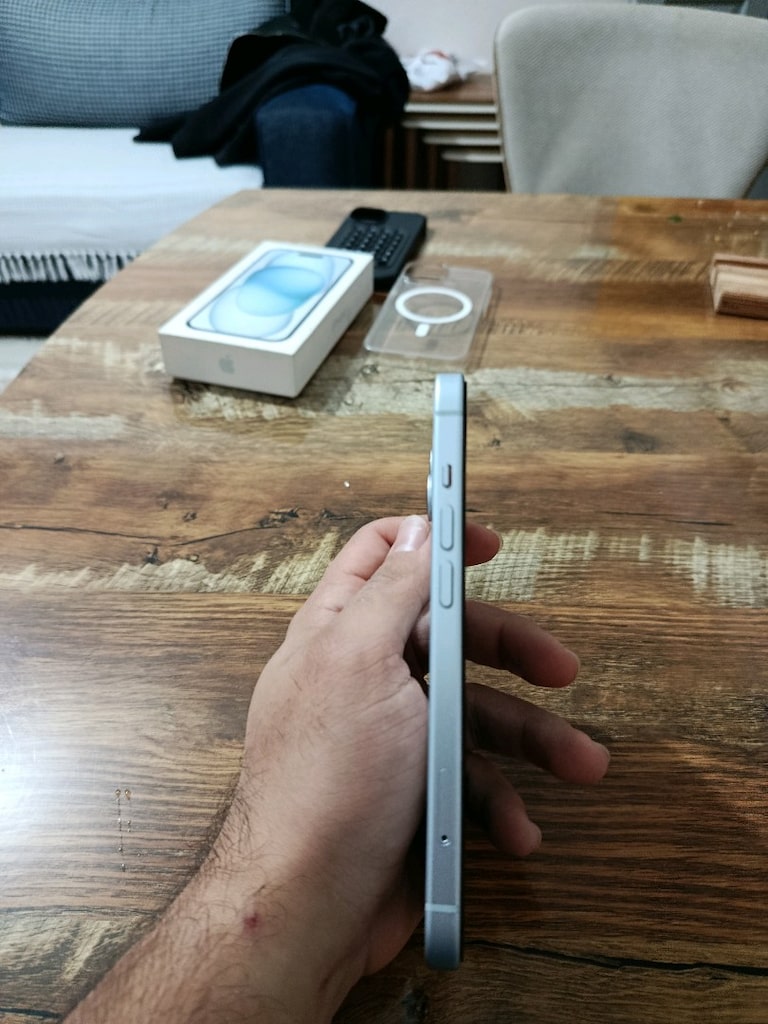 iPhone 15 256 GB Beyaz | Kozmetik 10/10 | Hatasız, Değişensiz - 5