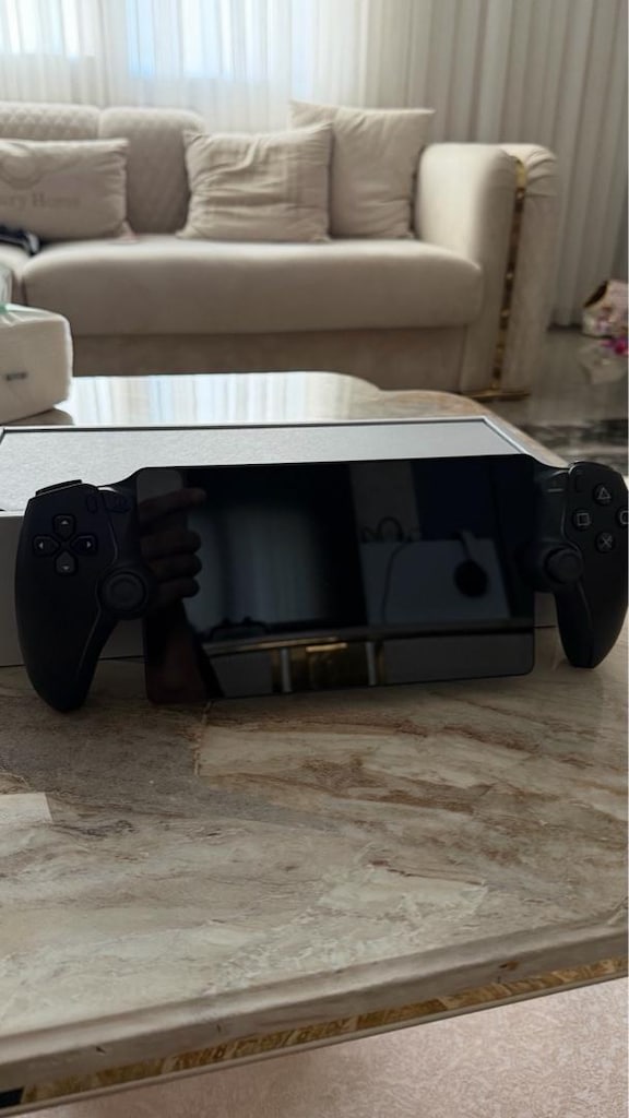 Playstation Portal - 2